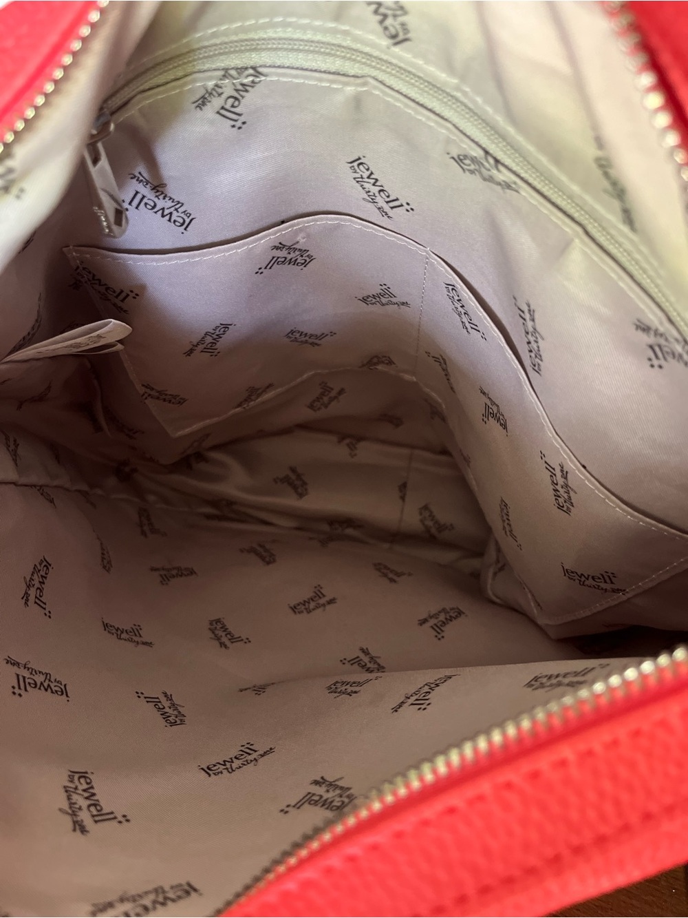 Jewell purse coral pink shoulder bag. - Picture 8 of 8